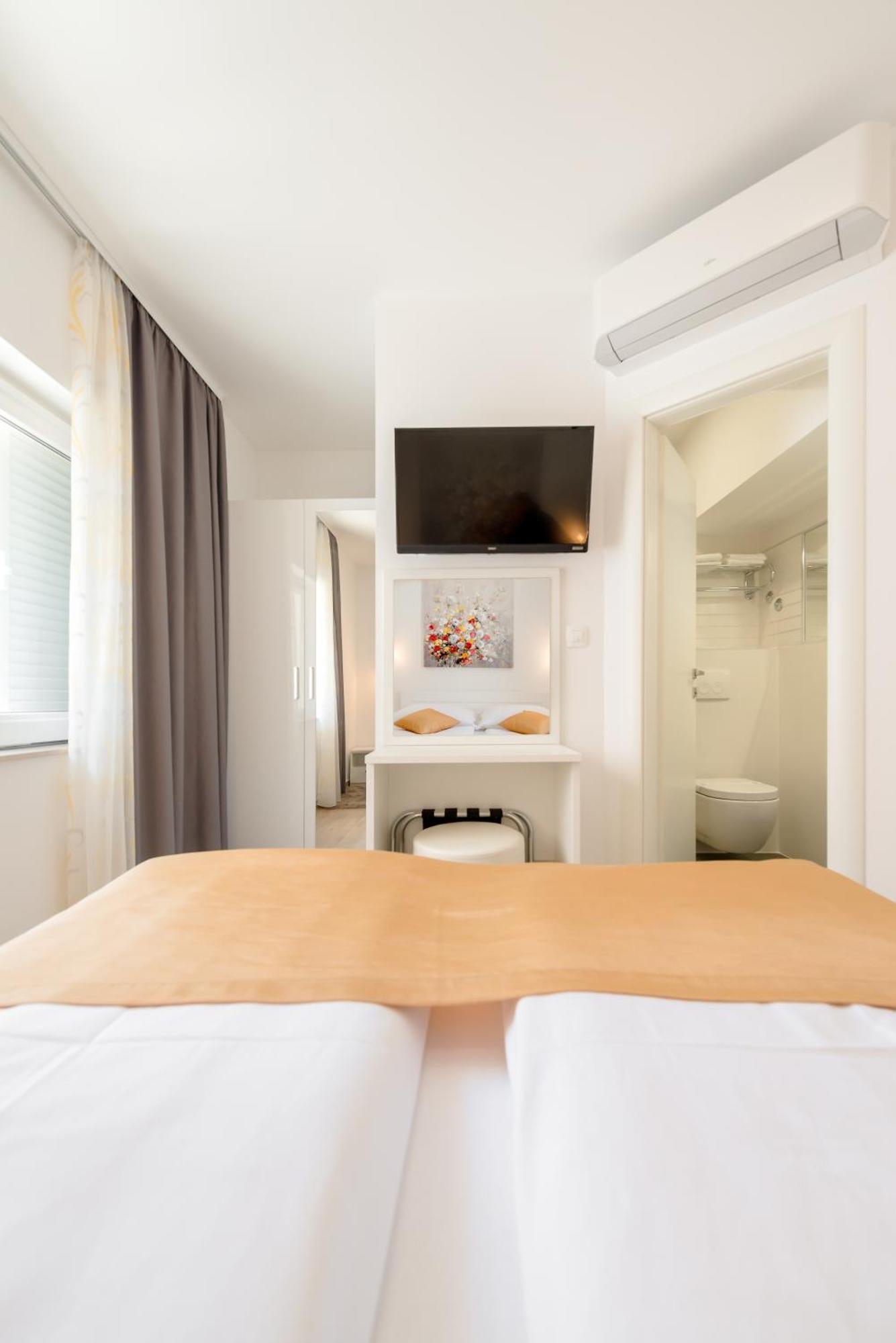 Apartamento Tudor 1 *