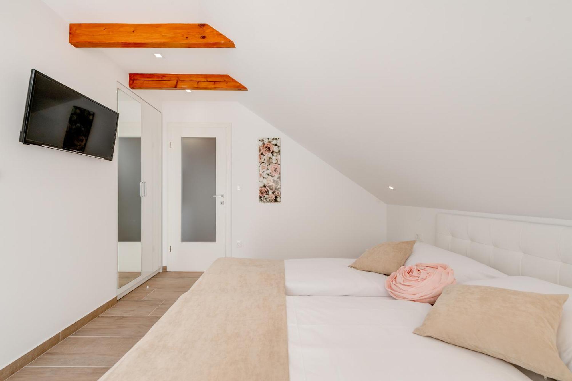 Apartamento Tudor 1