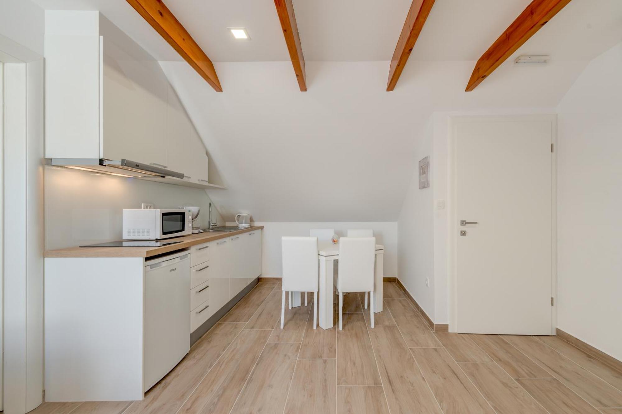 Apartamento Tudor 1